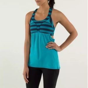 Lululemon Outfit Set Size 6 Tank & Crop